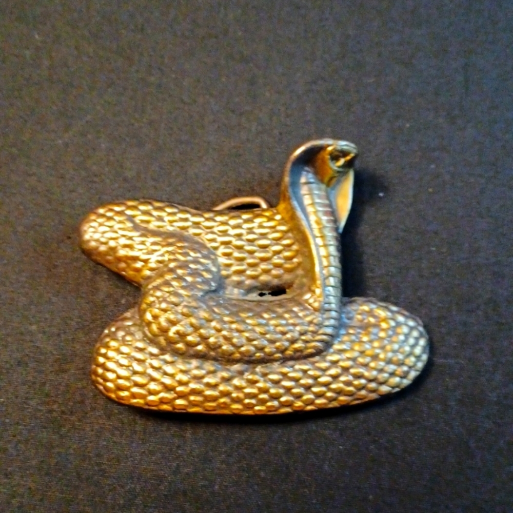 Cobra belt Buckle